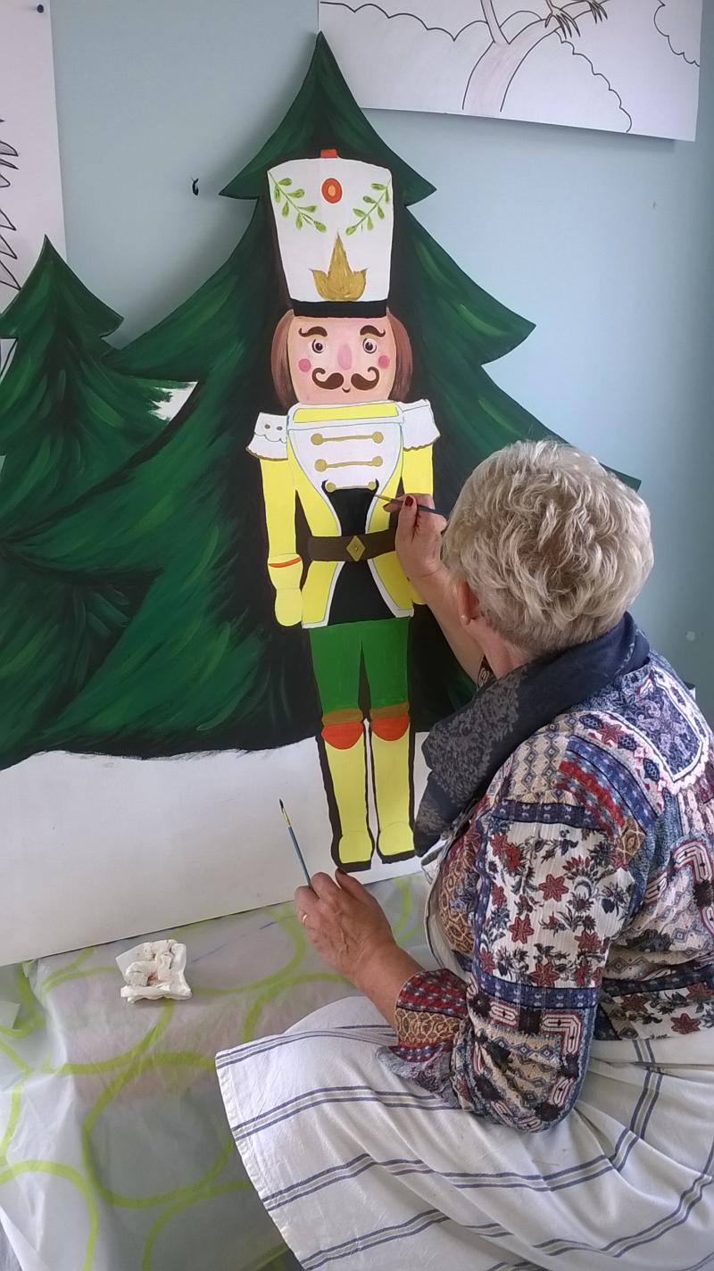 Atelier décors de Noël pour le village